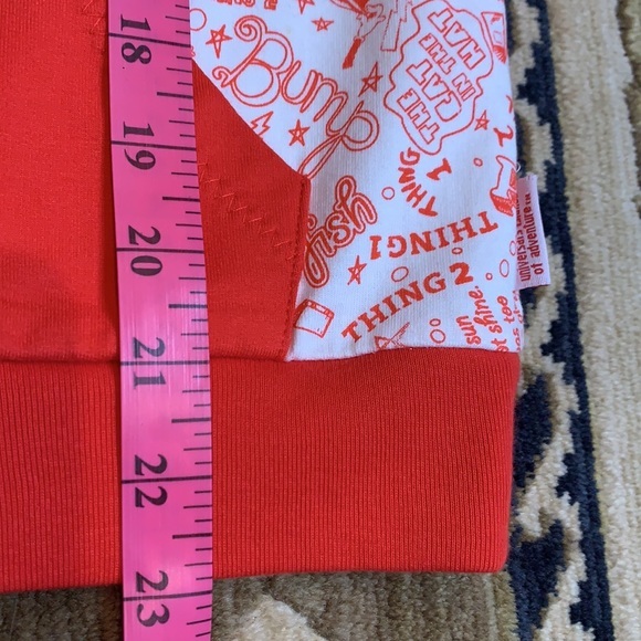 UNIVERSAL STUDIOS Dr. Seuss “Thing” zip up - Picture 5 of 5